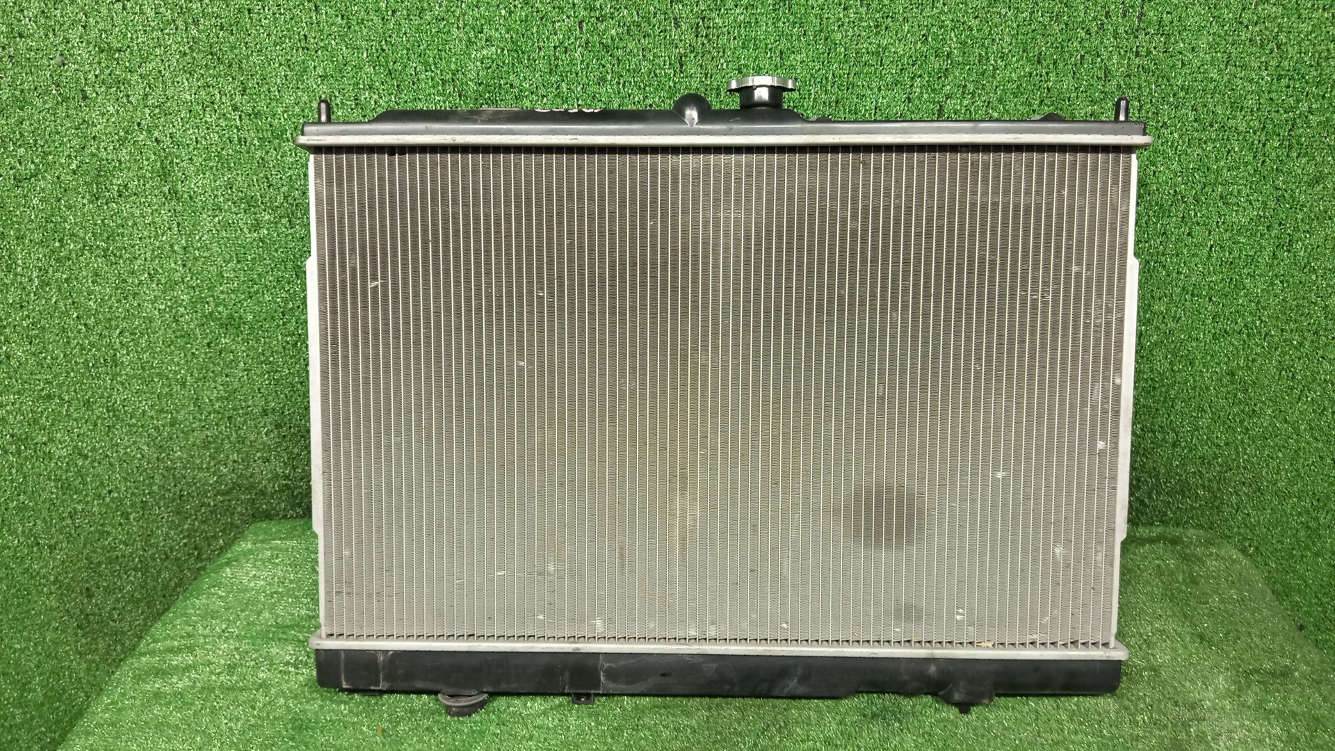 Радиатор основной MITSUBISHI AIRTREK CU2W, CU4W 4G63 6517 2 ракурс