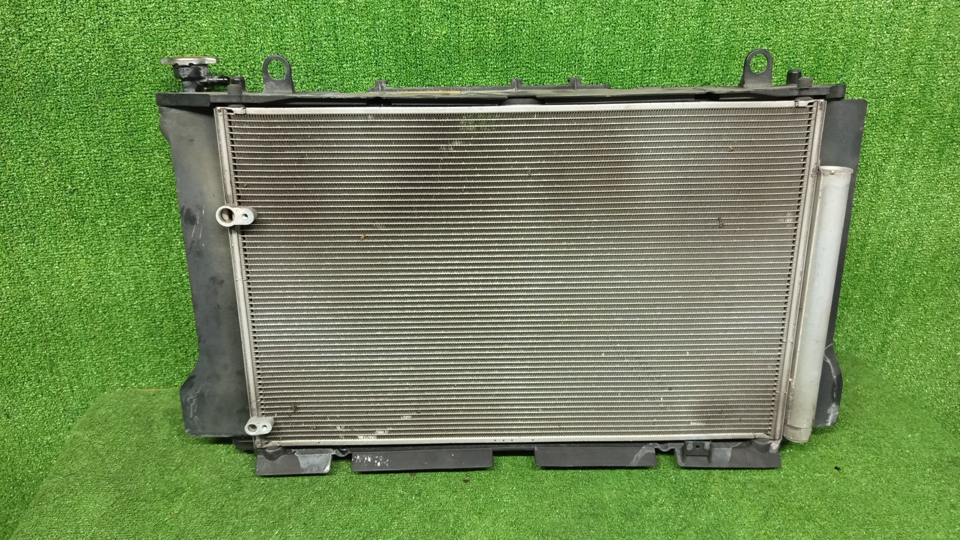Радиатор основной TOYOTA AXIO, COROLLA FIELDER, COROLLA  AXIO, FIELDER NZE141, NZE144, ZRE142, ZRE144, ZRE144G, ZRE142G, NZE144G, NZE141G 1NZ-FE, 2ZR-FE, 2ZR-FAE 6596 2 ракурс