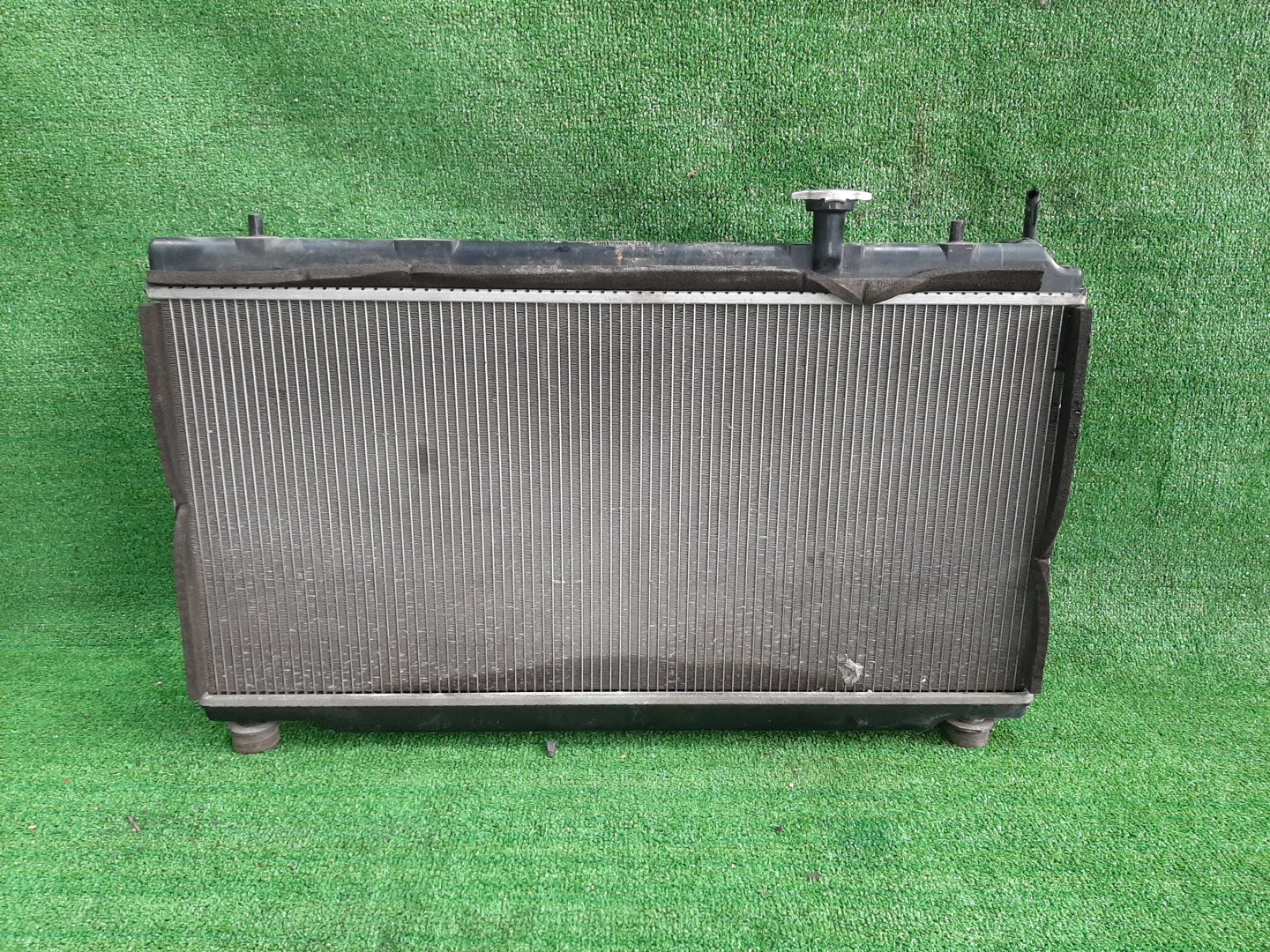 Радиатор основной HONDA AIRWAVE GJ1, GJ2 L15A 6634 2 ракурс