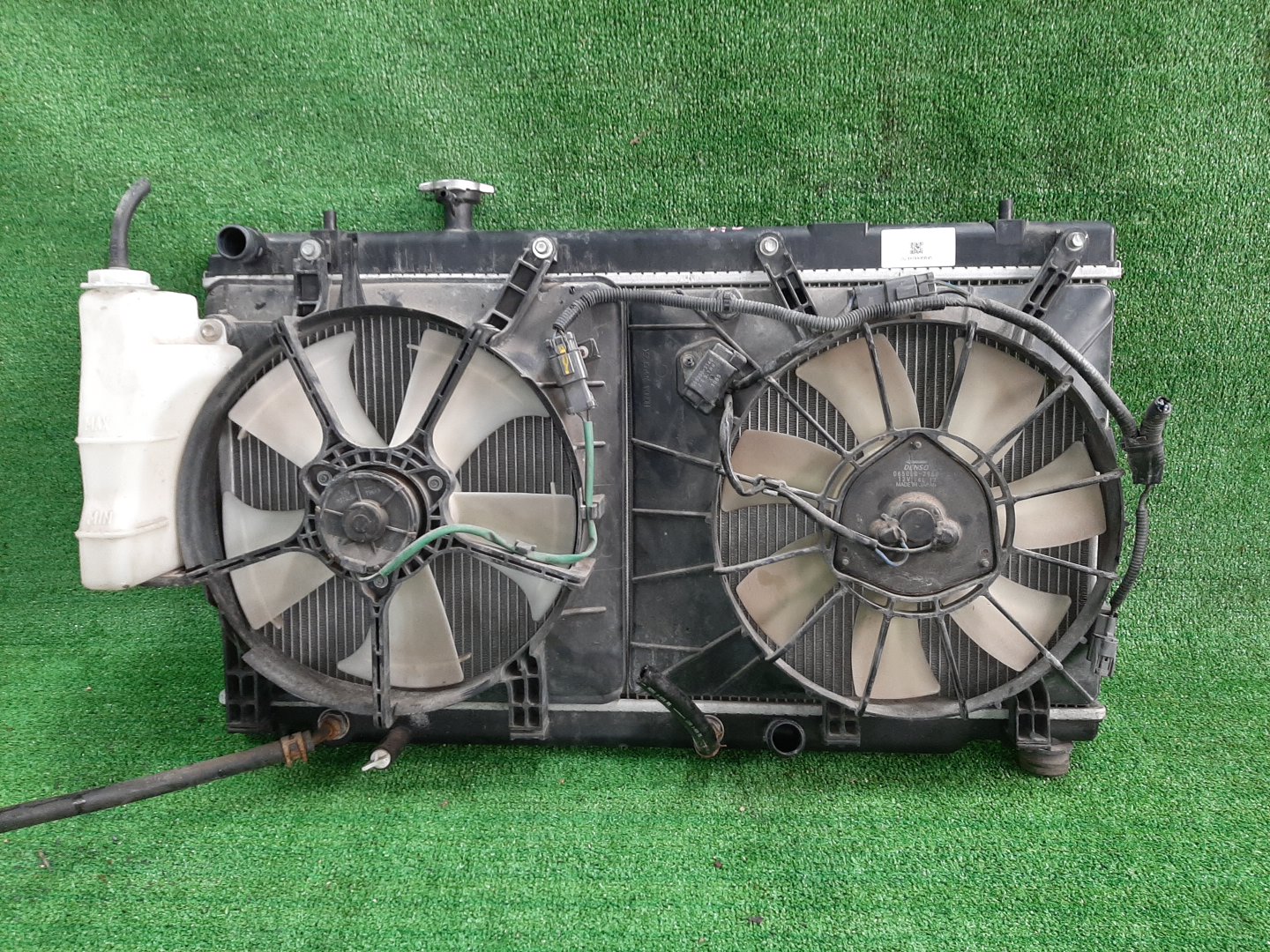 Радиатор основной HONDA AIRWAVE GJ1, GJ2 L15A 6645 1 ракурс