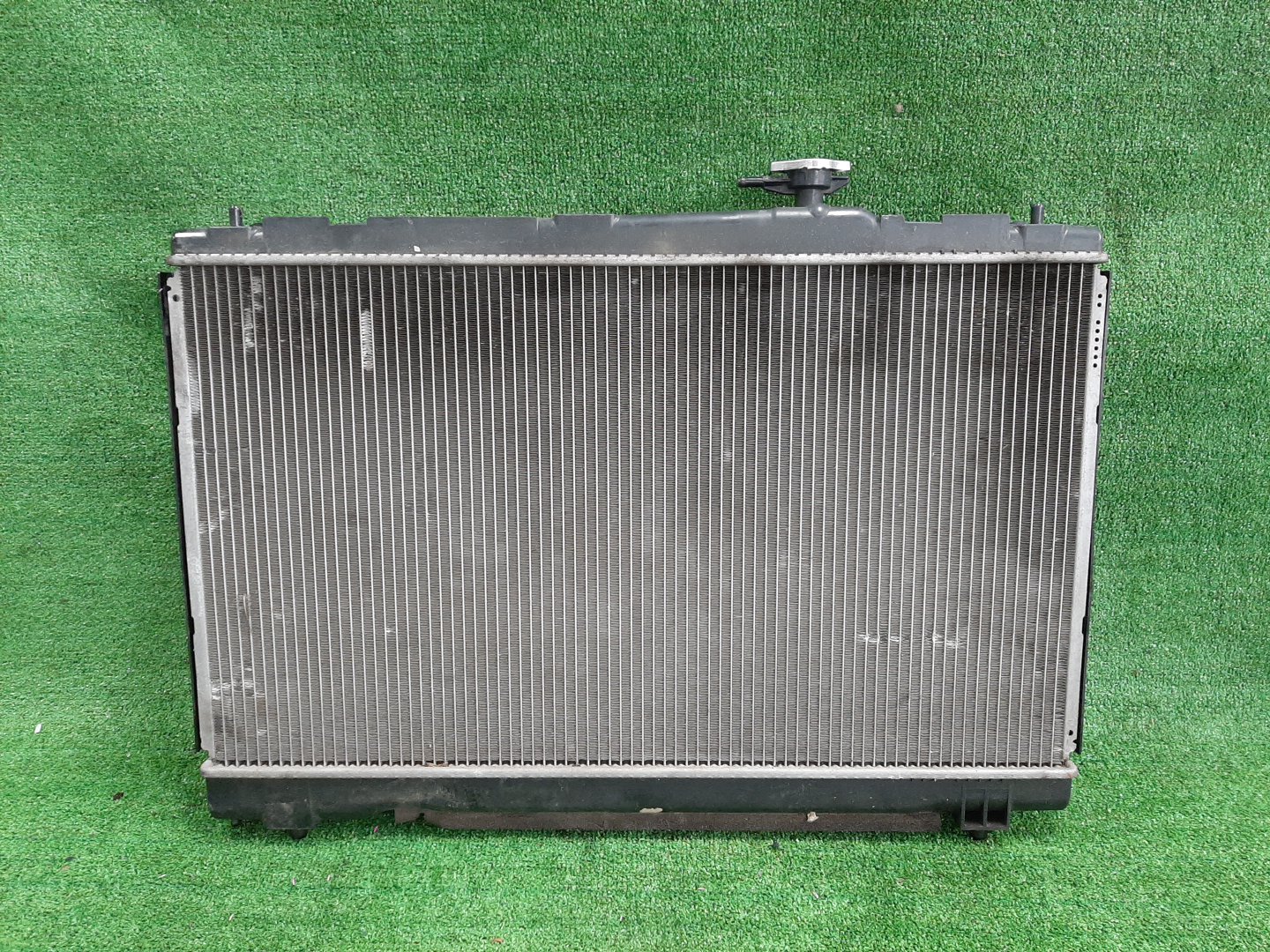 Радиатор основной TOYOTA IPSUM ACM21W, ACM26W 2AZ-FE 6722 2 ракурс