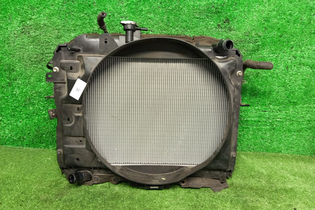 Радиатор основной MAZDA BONGO SKP2V L8 6753 2 ракурс