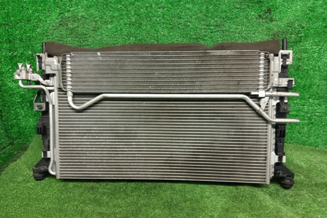 Радиатор основной VOLVO S40, V50 MS20, MS21, MS76, MS77, MS84, MS50, MS58, MH67, MS68, MH68, MS, MS75, MS43, MS38, MS66, MW20, MW67, MW75, MW76, MW77, MW84, MJ68, MJ67, MW68, MW21, MW, MW38, MW43, MW66 B4204S3 6757 4 ракурс