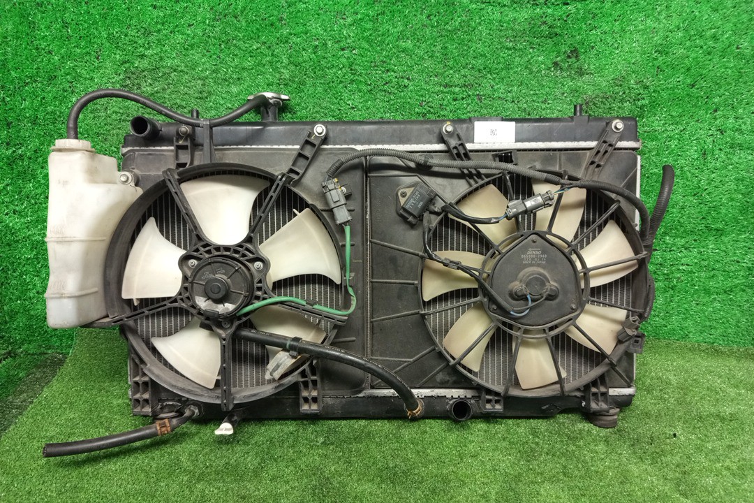 Радиатор основной HONDA AIRWAVE GJ1, GJ2 L15A 6773 1 ракурс