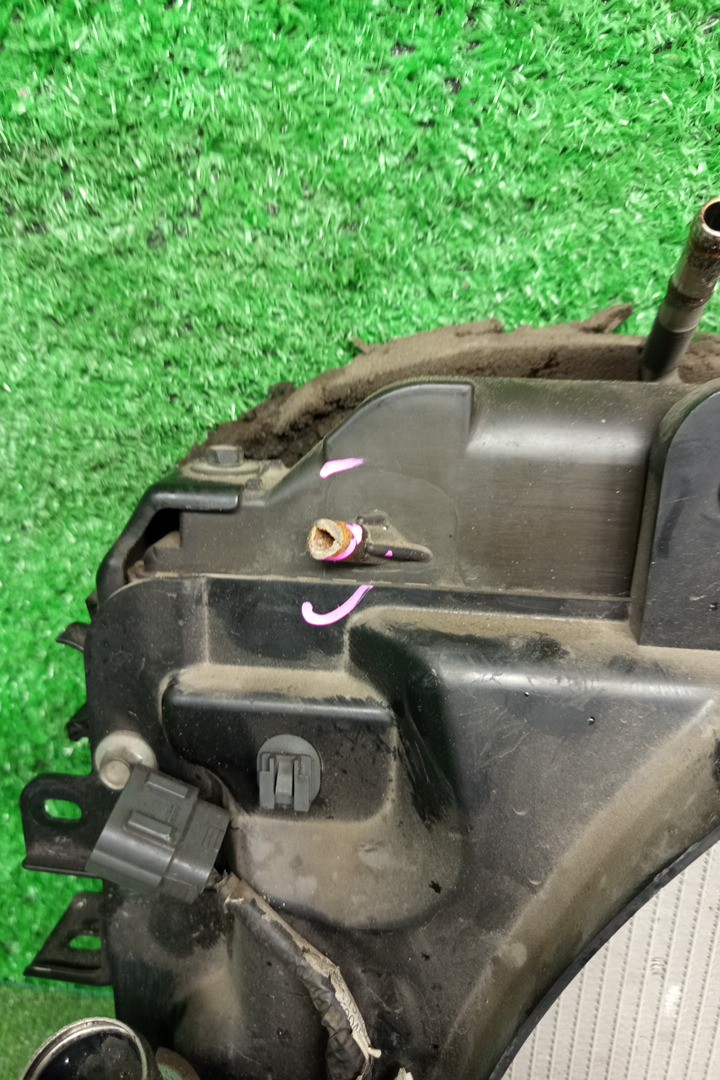 Радиатор основной MAZDA BONGO SKP2M L8 6775 2 ракурс