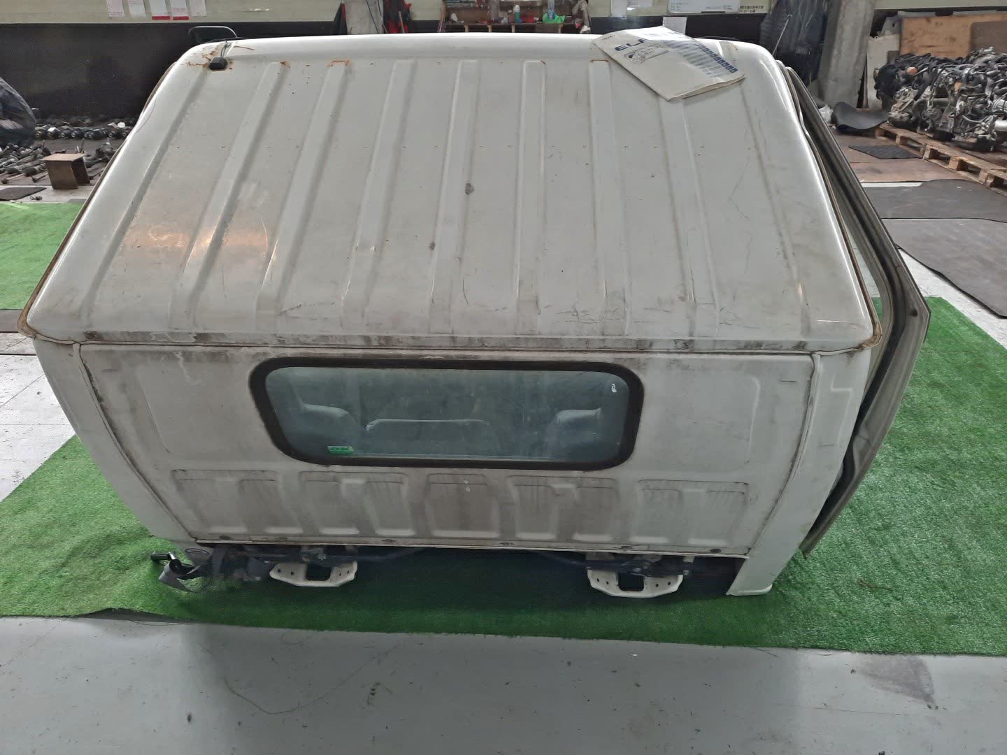 Кабина ISUZU ELF NKR85 4JJ1 377 3 ракурс