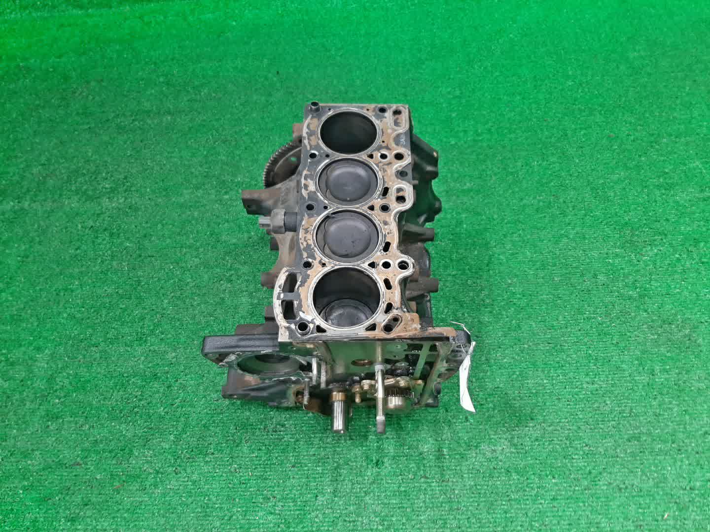 Блок двигателя TOYOTA CAMI J102E K3-VE 0940084 1 ракурс