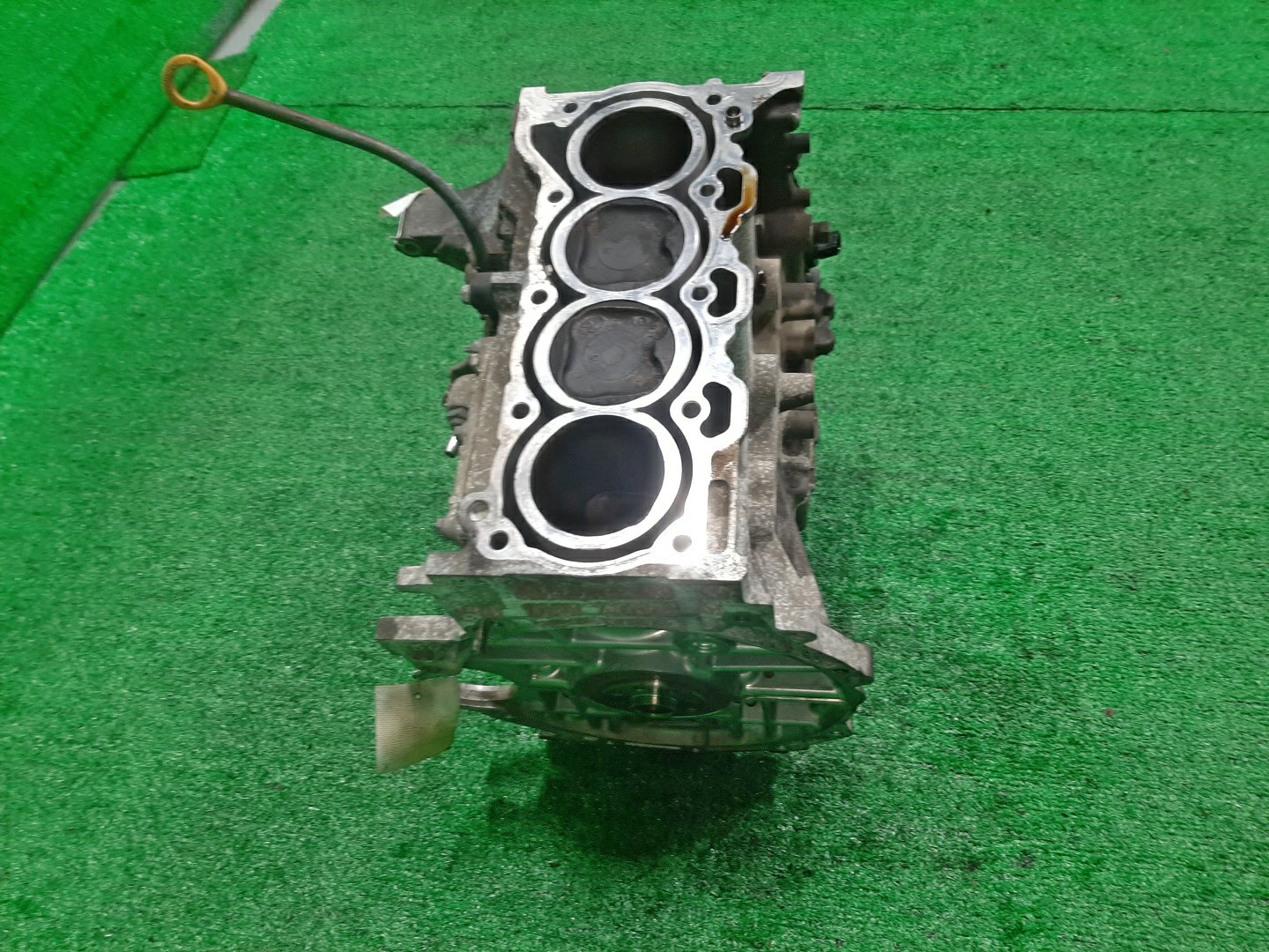 Блок двигателя TOYOTA ISIS ZGM15G 2ZR-FAE 0771771 4 ракурс