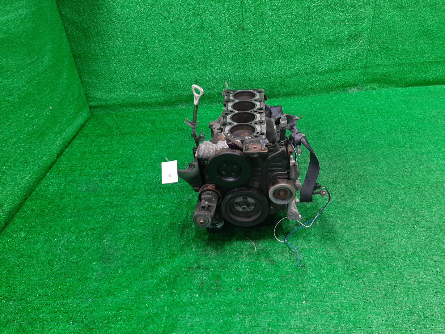 Блок двигателя MITSUBISHI GRANDIS NA4W 4G69 JG7566 2 ракурс Блок двигателя MITSUBISHI GRANDIS NA4W 4G69 JG7566 2 ракурс