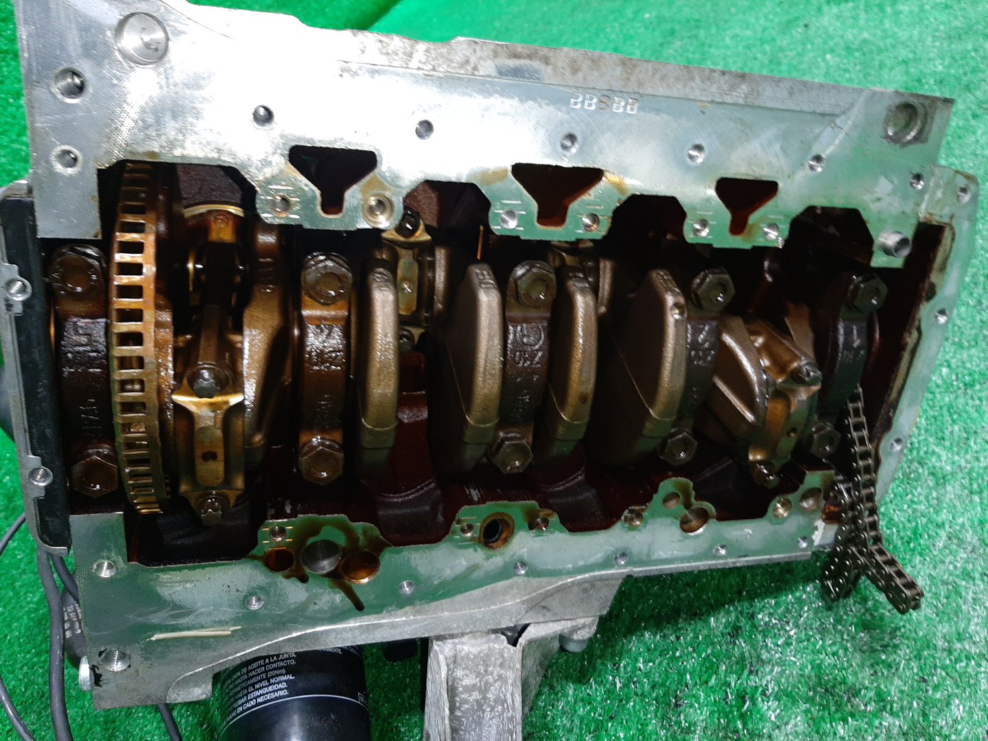 Блок двигателя AUDI A4 8EC ALT 212783 4 ракурс