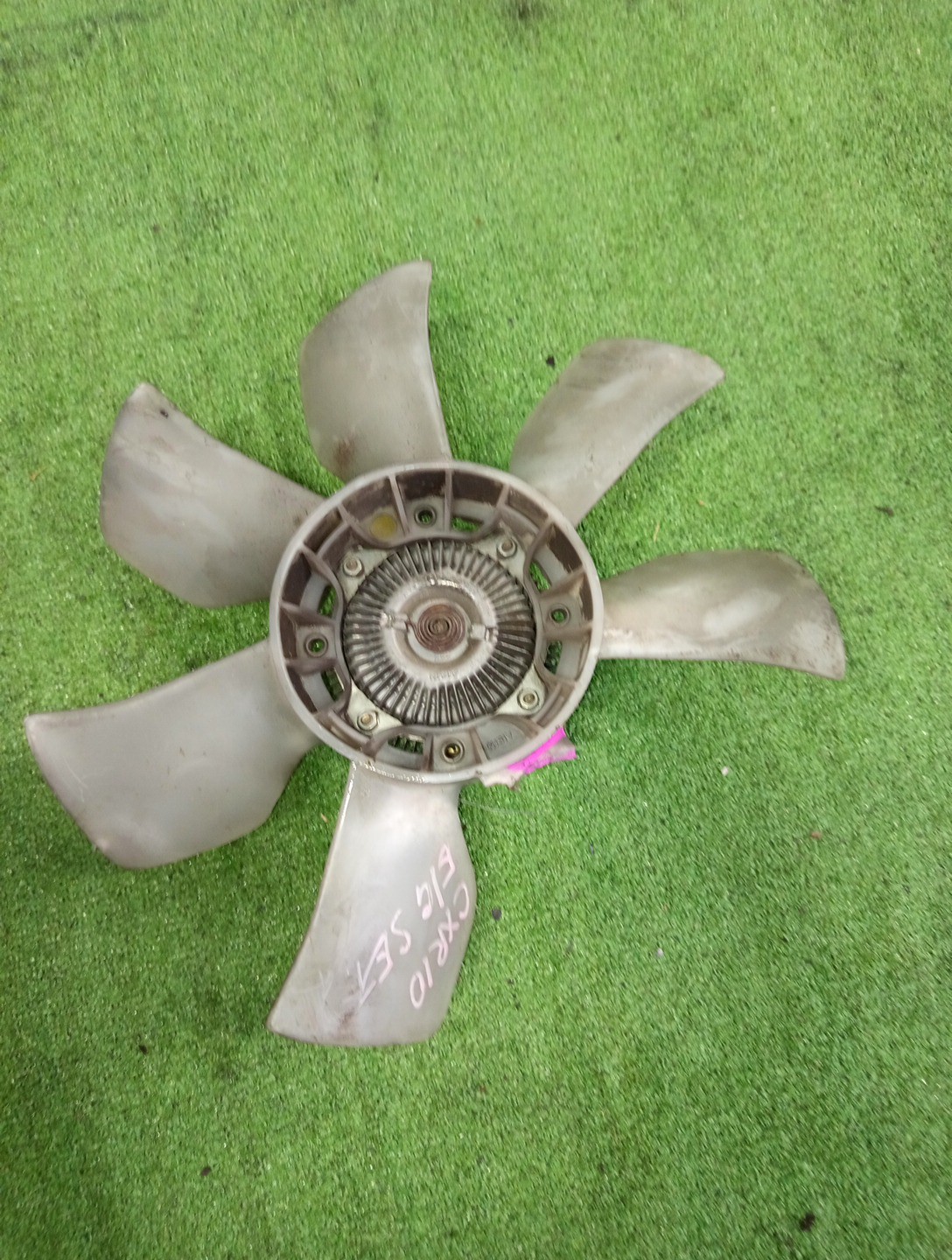 Вискомуфта TOYOTA ESTIMA EMINA CXR10G 3C-T 1 ракурс Вискомуфта TOYOTA ESTIMA EMINA CXR10G 3C-T 1 ракурс