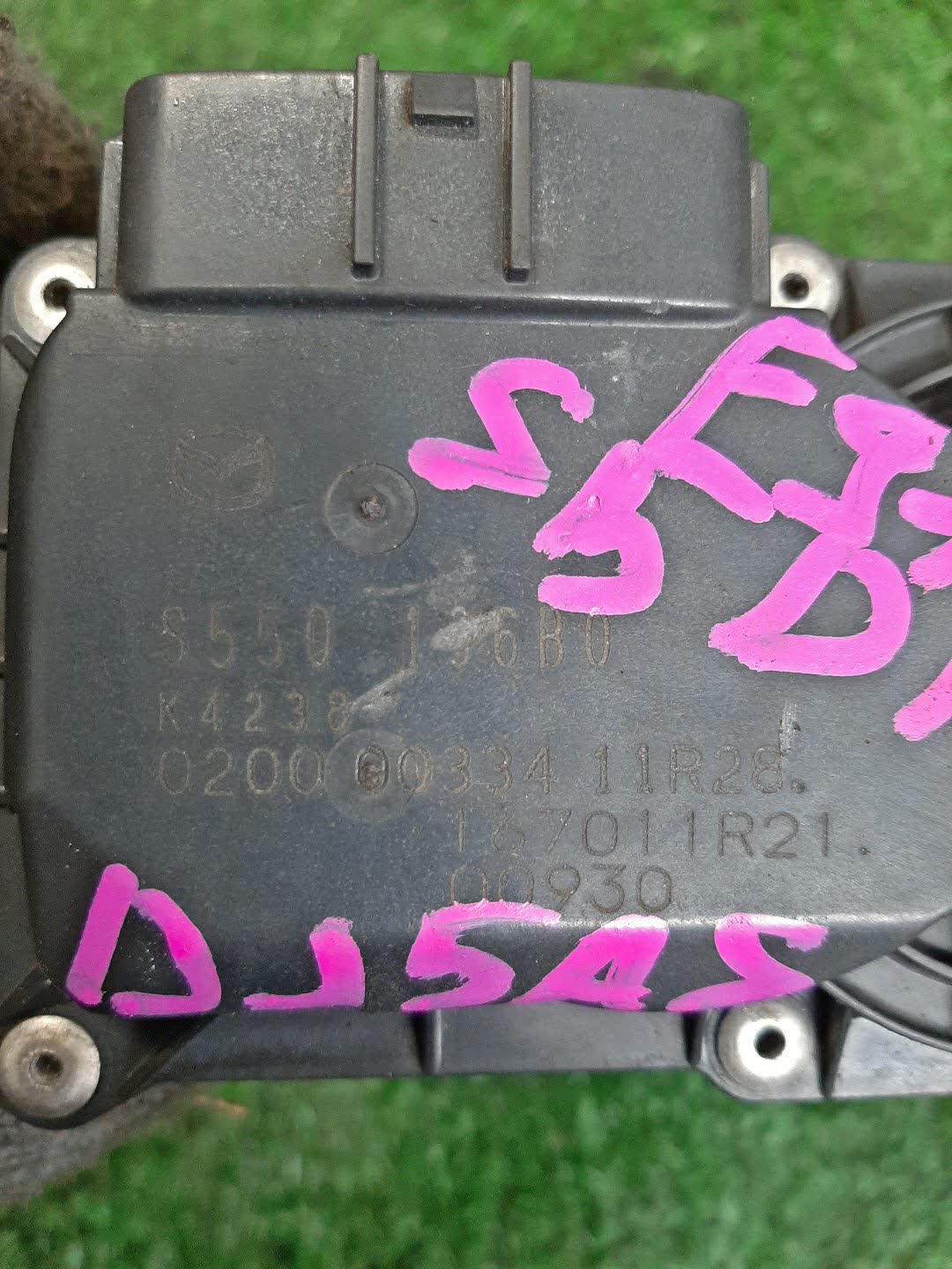 Дроссельная заслонка MAZDA DEMIO DJ5AS S5-DPTS S550136B0 3 ракурс