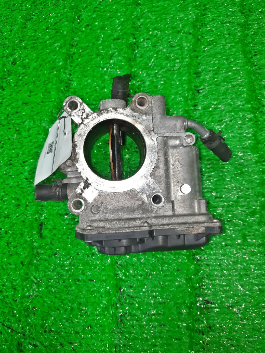 Дроссельная заслонка MAZDA DEMIO DJ5FS S5-DPTS S550-136B0 2 ракурс