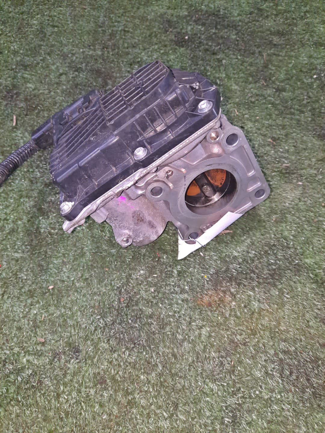 Дроссельная заслонка HONDA N-BOX JF1 S07A 3 ракурс
