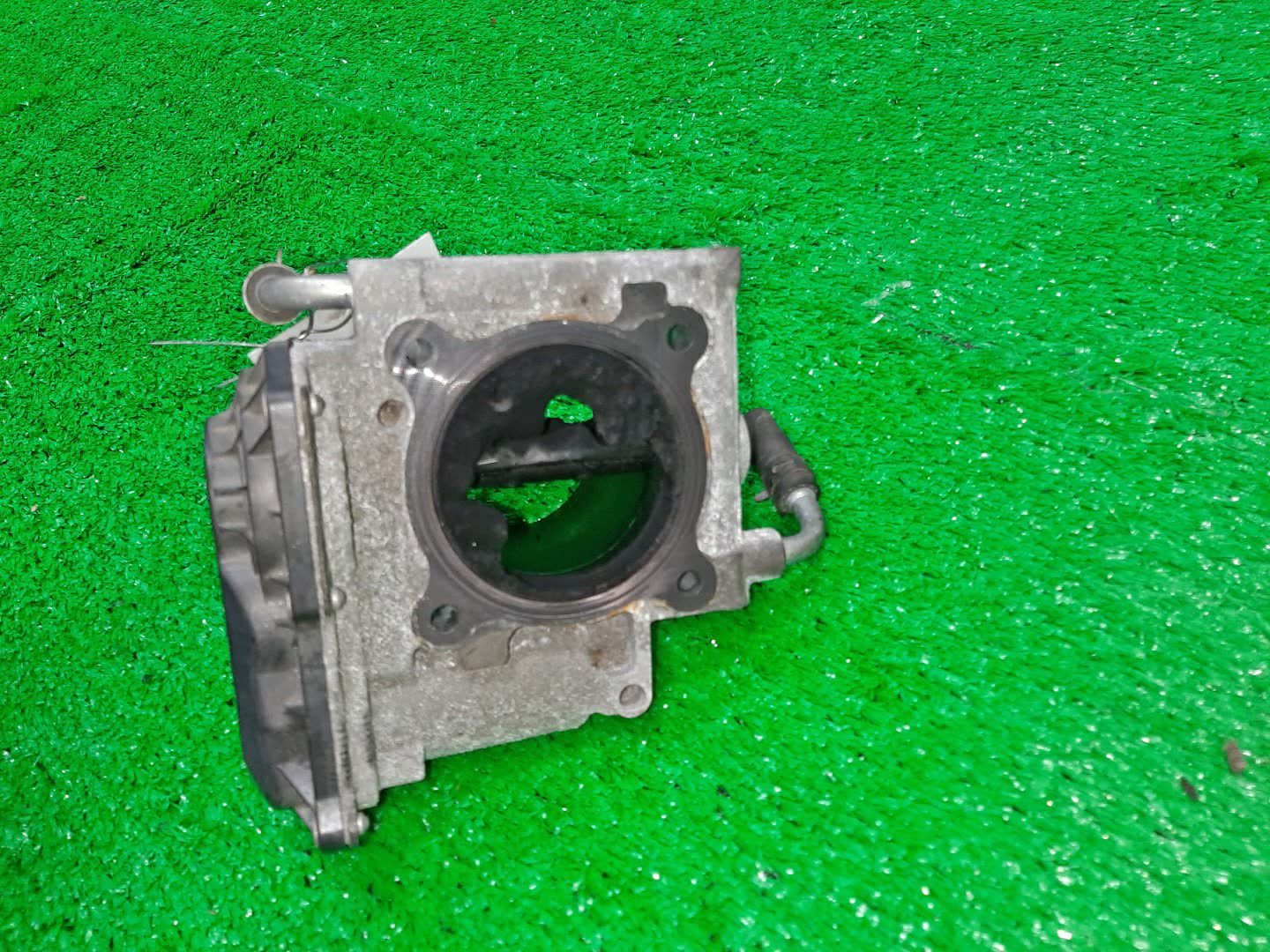 Дроссельная заслонка MAZDA CX-5 KE2FW SH-VPTS SH01-136B0 2 ракурс