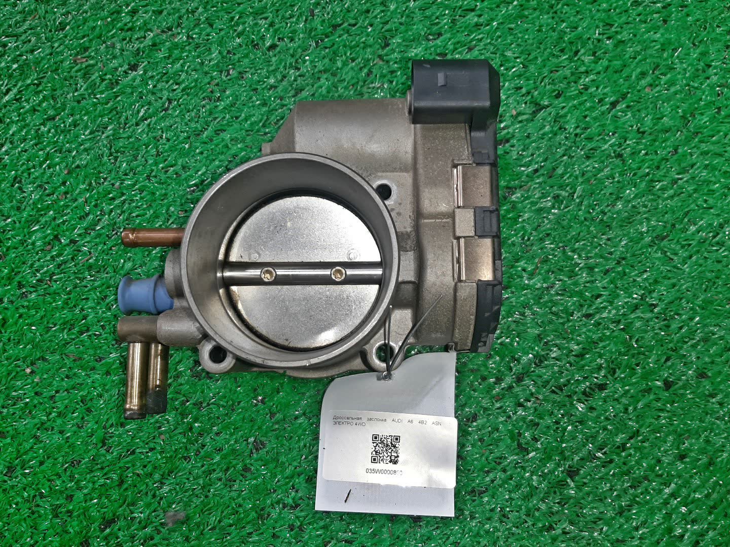 Дроссельная заслонка AUDI A6 4B2 ASN 1 ракурс Дроссельная заслонка AUDI A6 4B2 ASN 1 ракурс