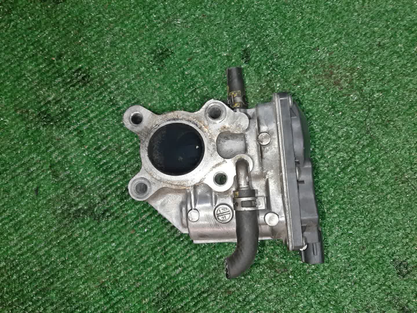 Дроссельная заслонка MAZDA CX-5 KE2AW SH-VPTS SH01-20300 1 ракурс