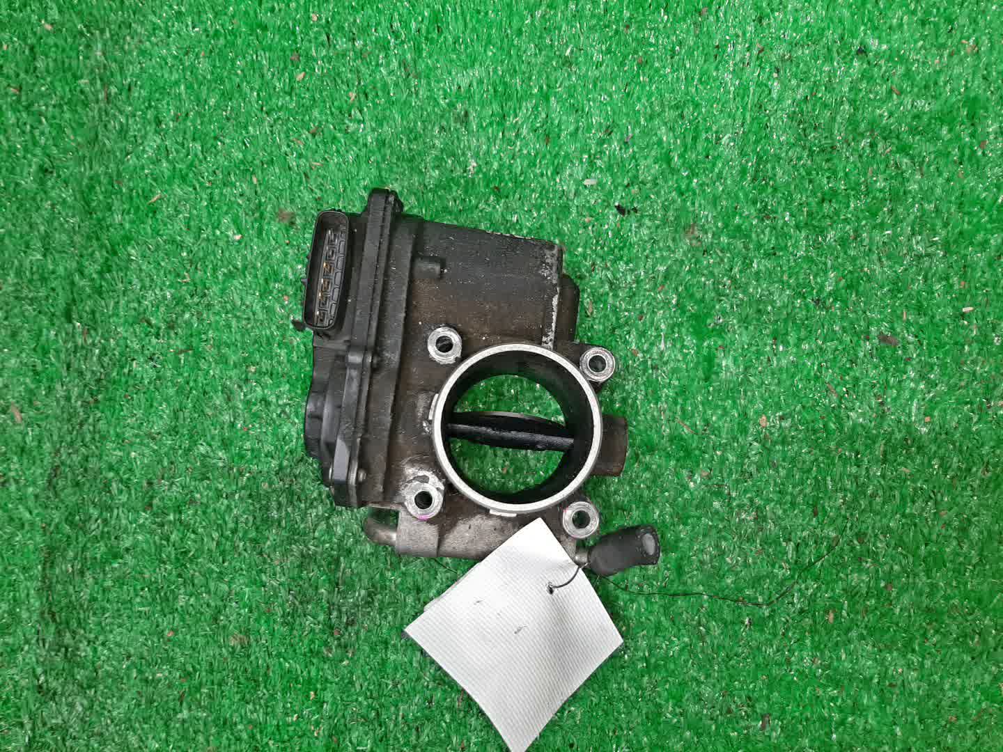 Дроссельная заслонка MAZDA BONGO SKF2M RF-T 0061-00039-7L16 1 ракурс