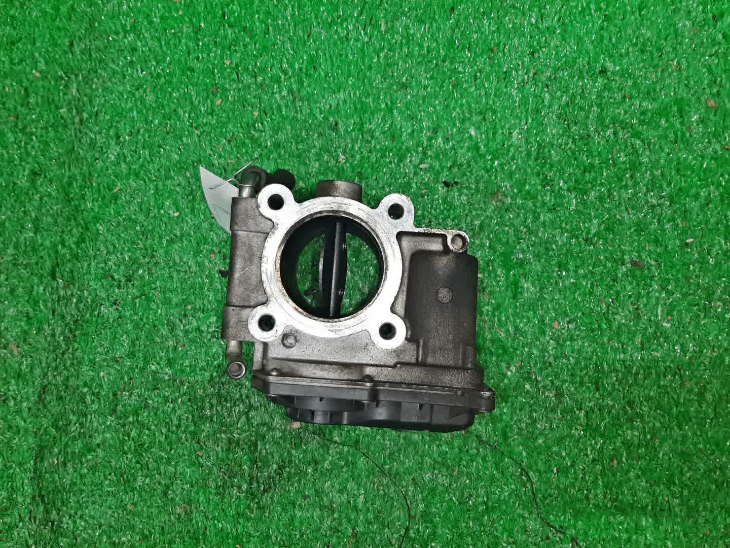 Дроссельная заслонка MAZDA BONGO SKF2M RF-T 0061-00039-7L16 2 ракурс