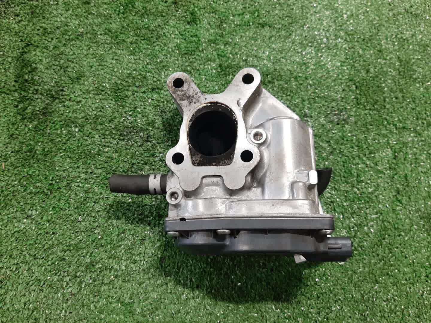 Дроссельная заслонка MAZDA CX-5 KE2FW SH-VPTS VN1501000200 1 ракурс