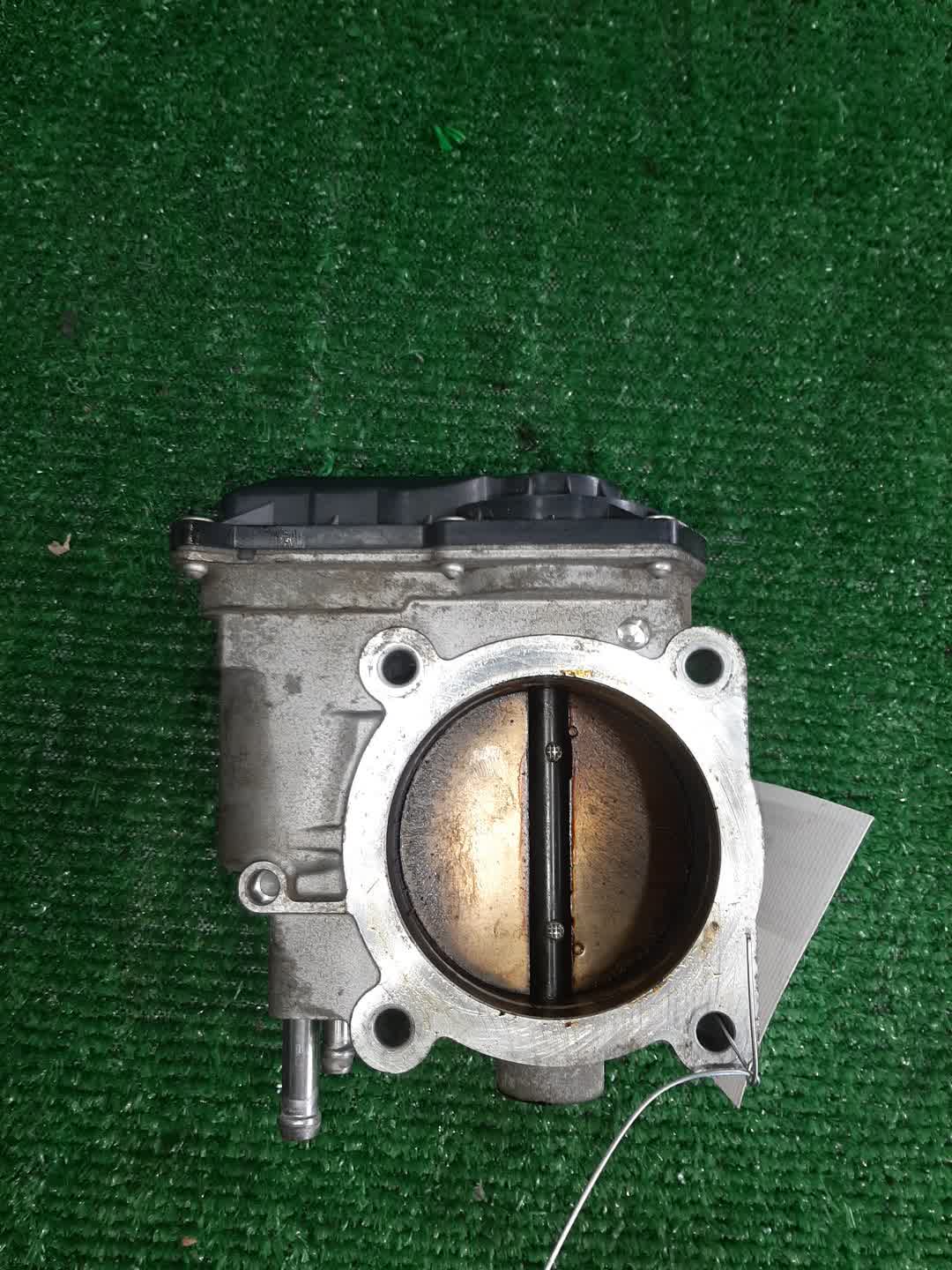 Дроссельная заслонка TOYOTA BLADE GRE156H 2GR-FE 22030-31030 2 ракурс