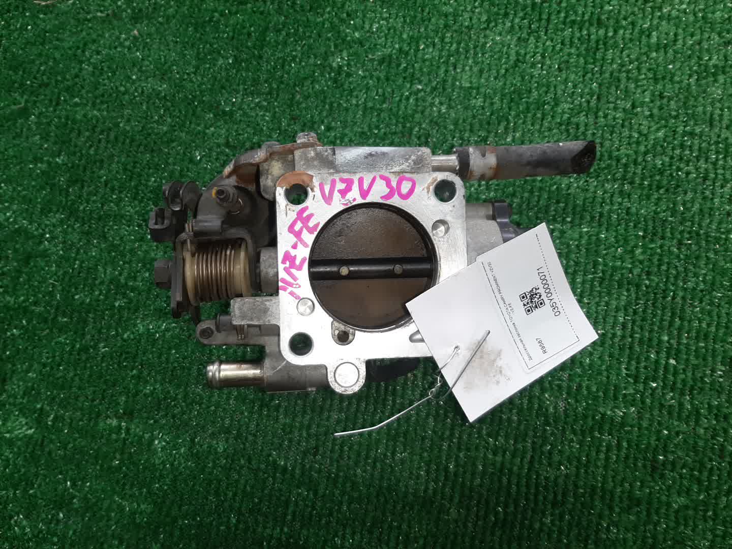 Дроссельная заслонка TOYOTA CAMRY PROMINENT VZV30 1VZ-FE 2 ракурс