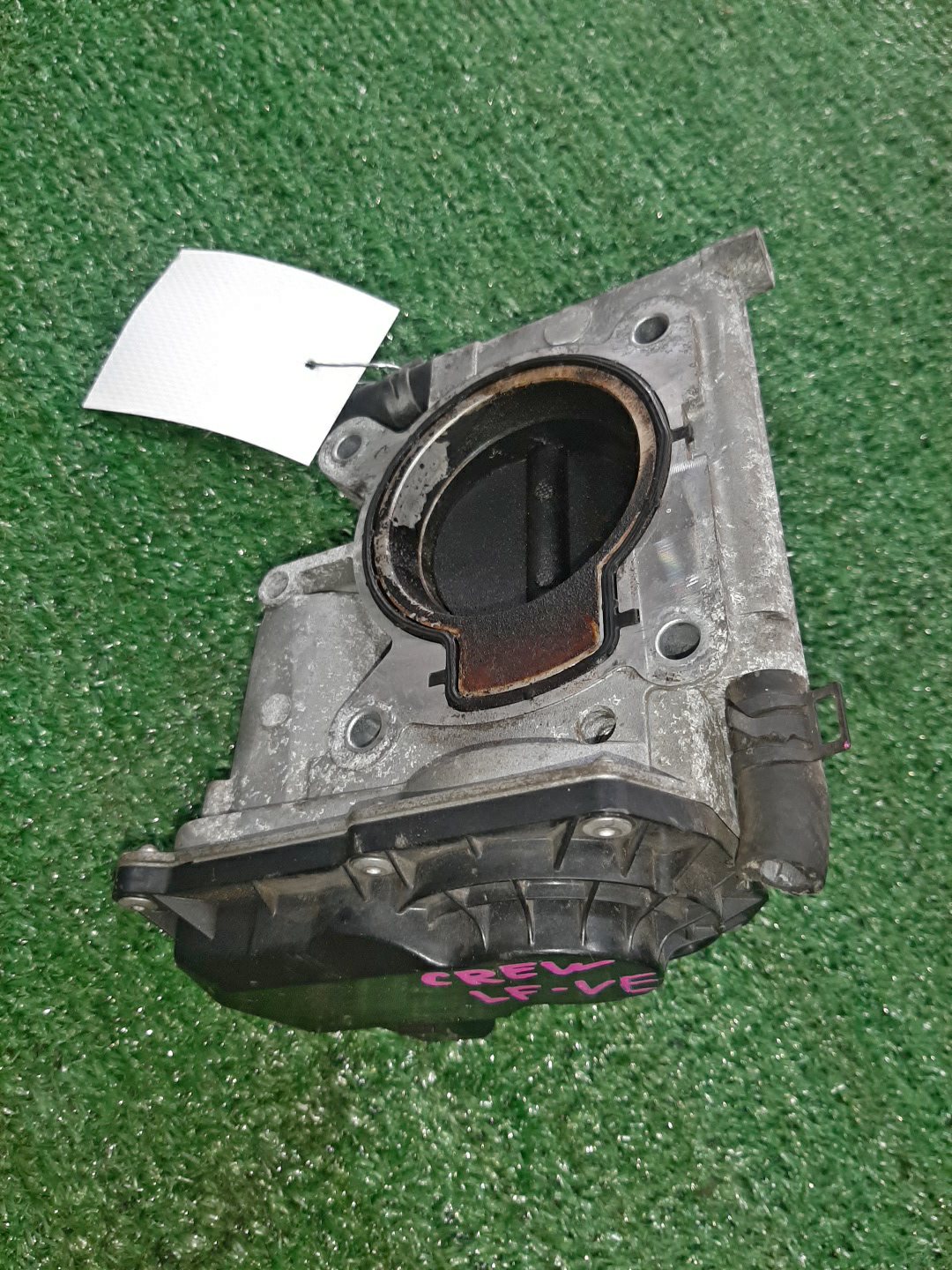 Дроссельная заслонка MAZDA PREMACY CREW LF-VE L3R41364C 2 ракурс