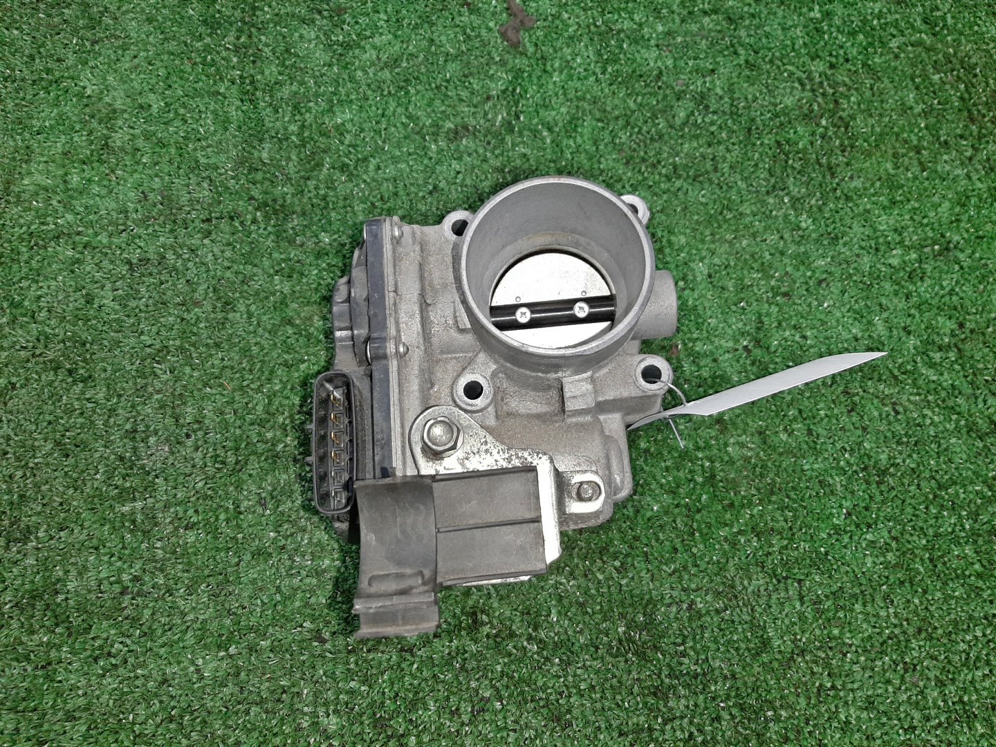 Дроссельная заслонка MAZDA DEMIO DJ3FS P3-VPS P30113640B 1 ракурс