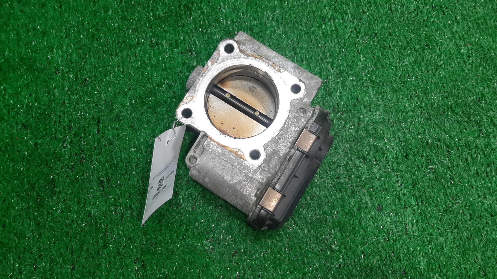 Дроссельная заслонка MAZDA MPV LY3P L3-VDT L35M-13-640A 2 ракурс