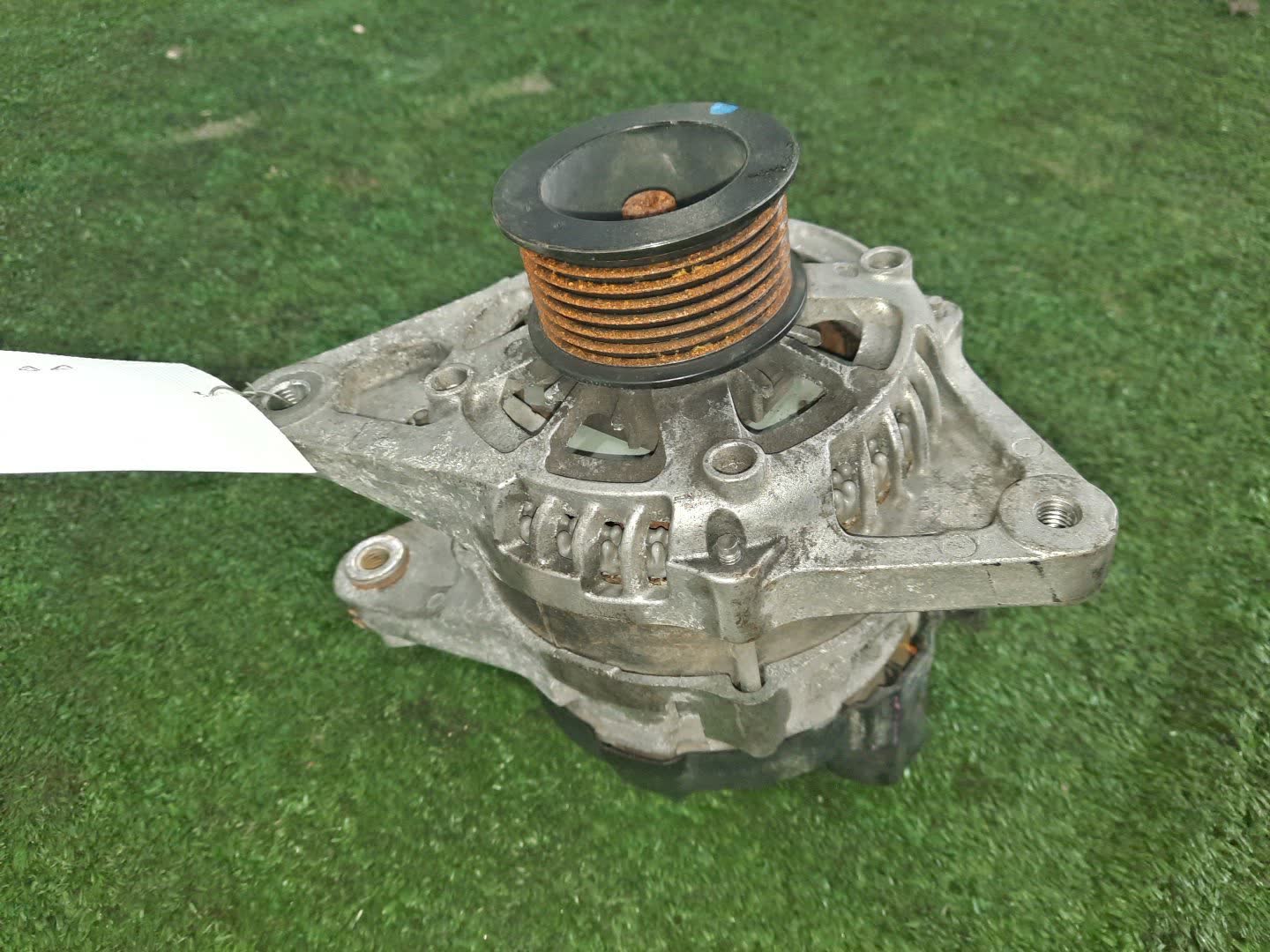 Генератор SUZUKI SWIFT ZC13S K10C 31400-52R1 3 ракурс