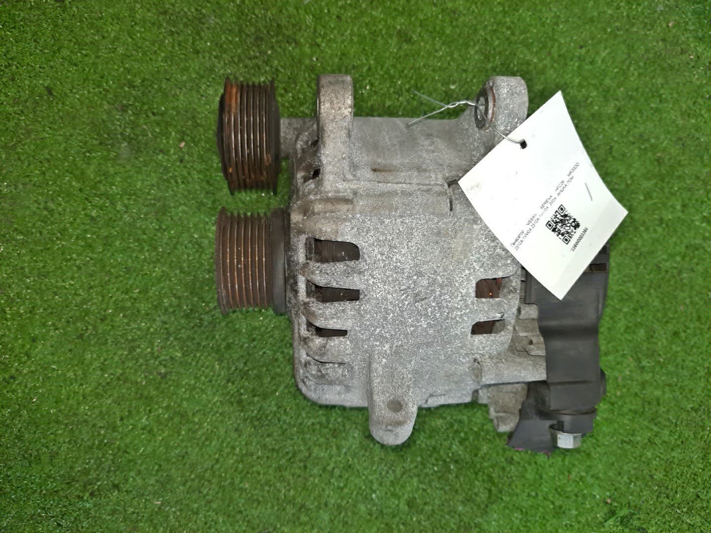 Генератор NISSAN SERENA HFC26 MR20DD 2310A-1VM0A 1 ракурс
