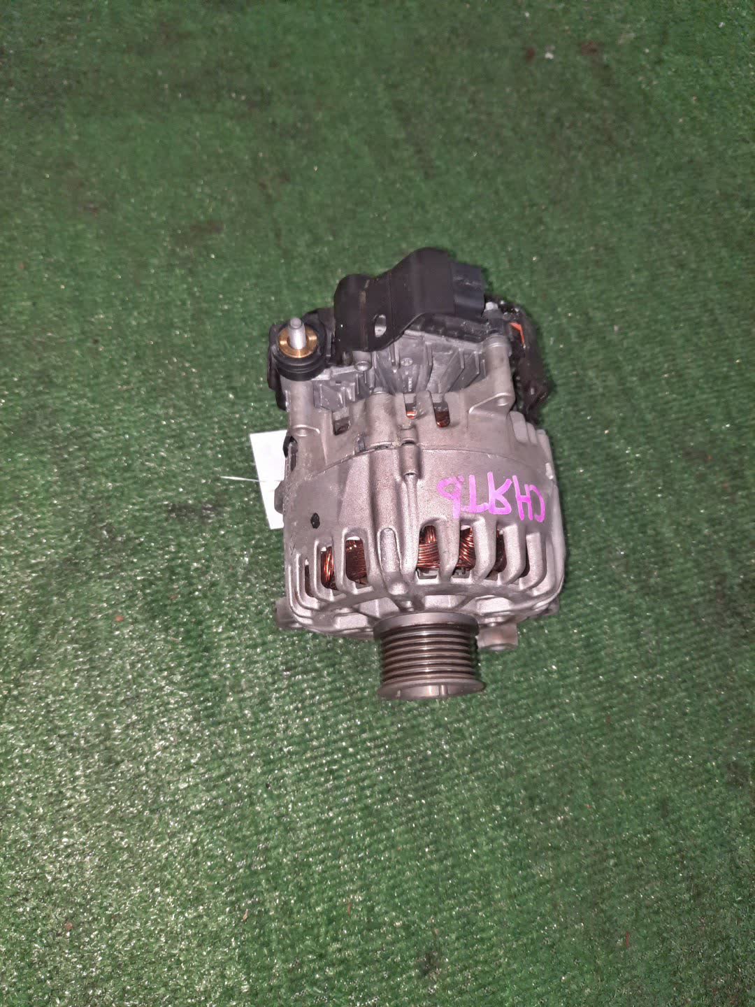 Генератор NISSAN SERENA C26 MR20DD 1 ракурс