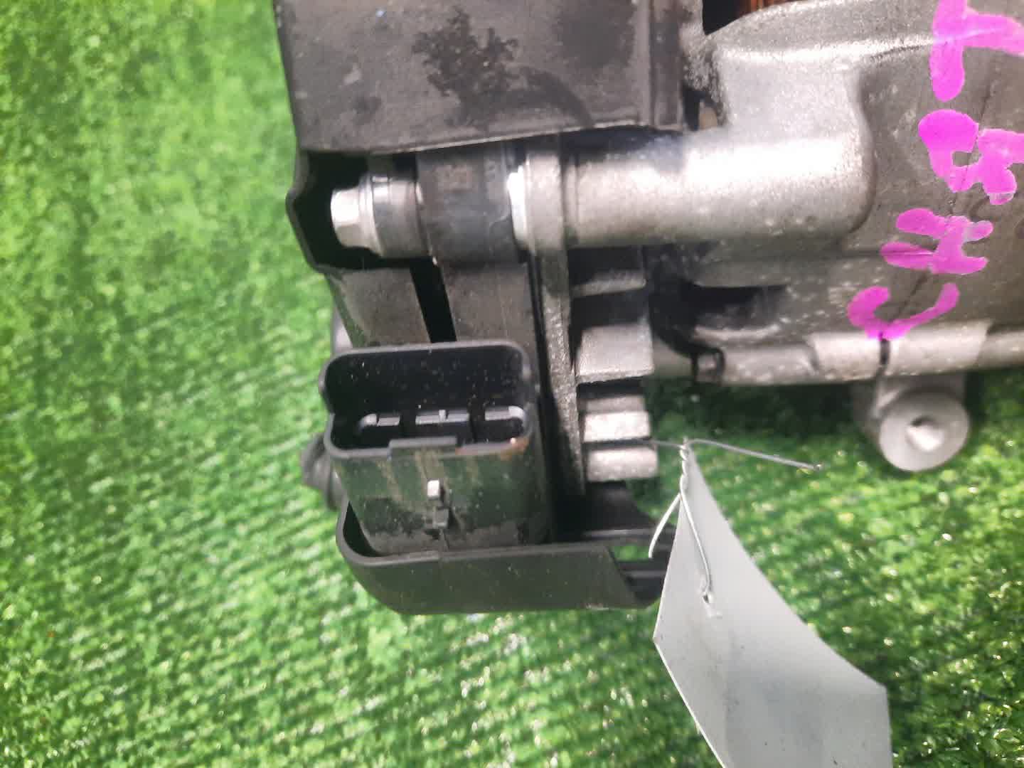 Генератор NISSAN SERENA HFC26 MR20DD GR231-1VM0C 3 ракурс