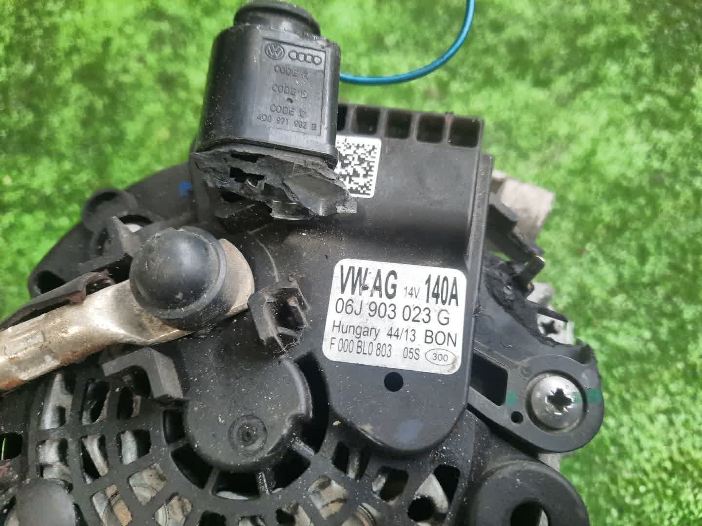 Генератор VOLKSWAGEN GOLF 5G1 CJZ 06J903023G 4 ракурс
