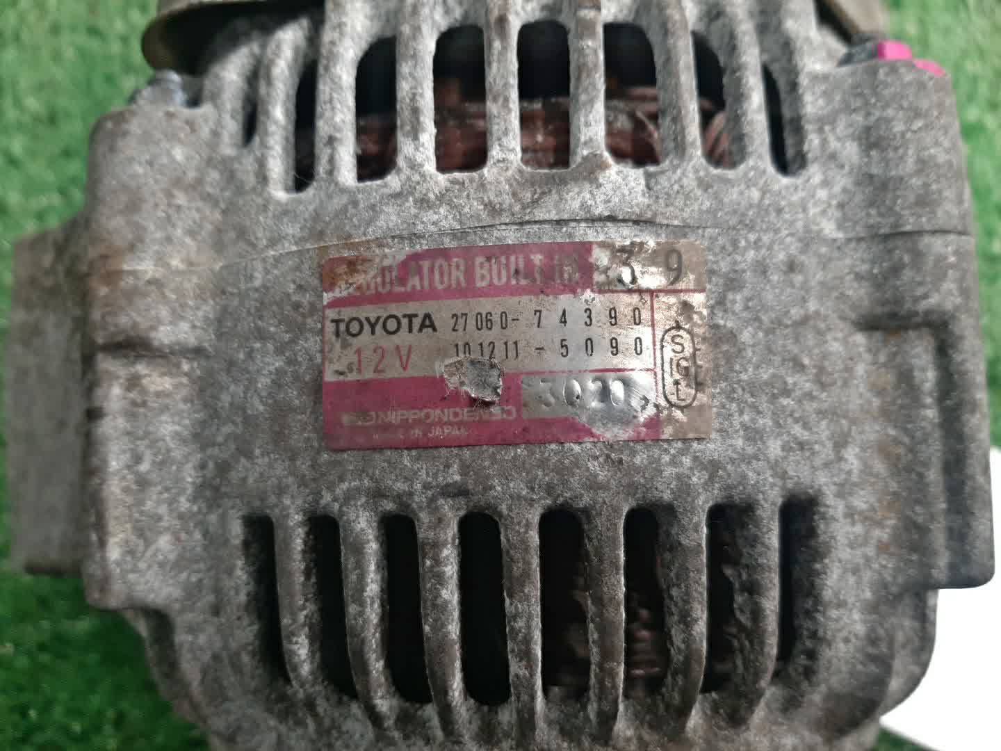 Генератор TOYOTA CORONA EXIV ST200 4S-FE 27060-74390 3 ракурс