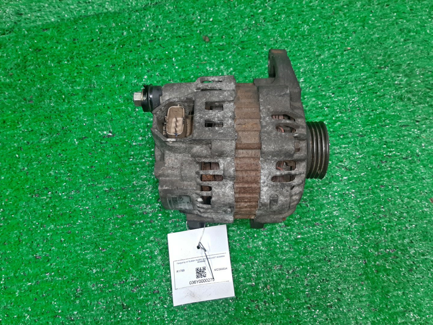 Генератор MITSUBISHI PAJERO MINI H58A 4A30T MD368894 1 ракурс