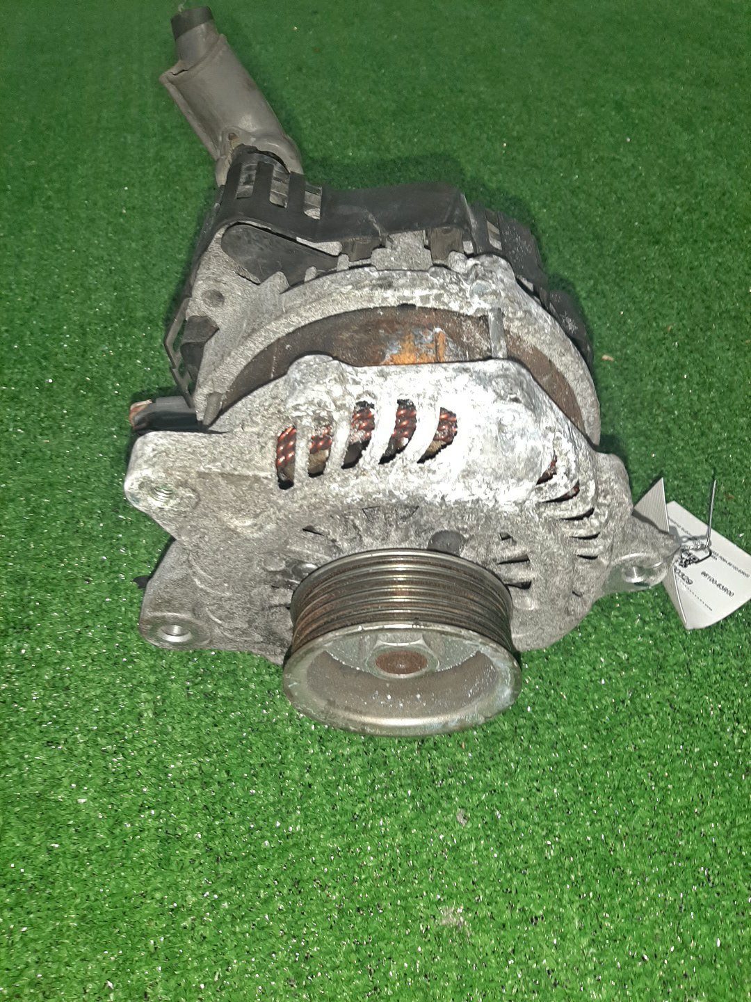 Генератор SUZUKI WAGON R MH55S R06A 96100-63R00 1 ракурс