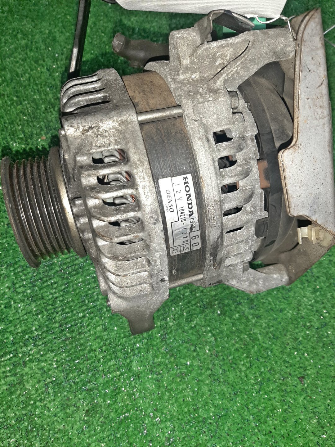 Генератор HONDA STEPWGN RK1 R20A 2 ракурс