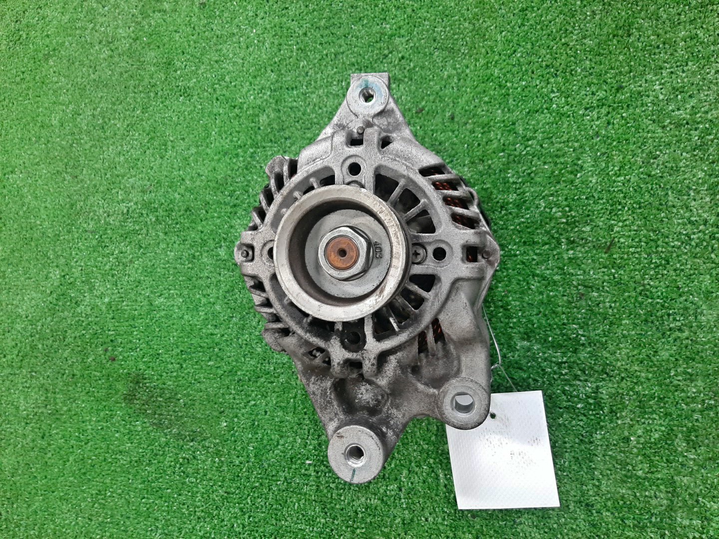 Генератор SUZUKI HUSTLER MR41S R06A 96100-85P12 2 ракурс Генератор SUZUKI HUSTLER MR41S R06A 96100-85P12 2 ракурс