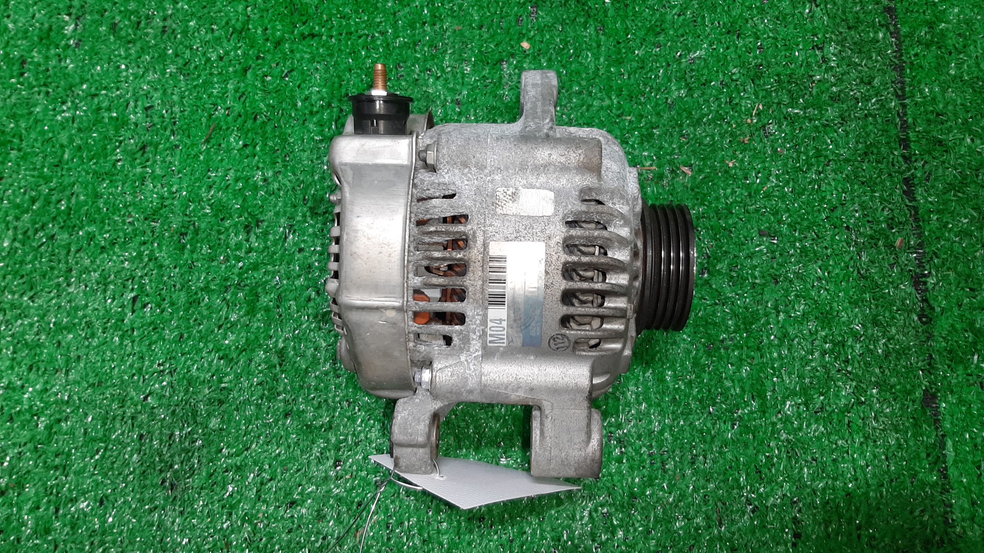 Генератор TOYOTA BB QNC20 K3-VE 27060-B1050 1 ракурс