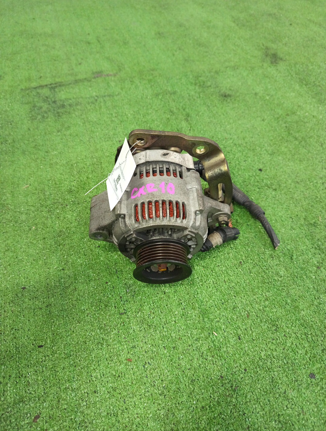 Генератор TOYOTA ESTIMA EMINA CXR10G 3C-T 27060-64120-B 1 ракурс