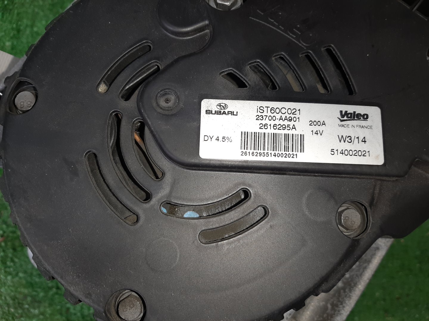 Генератор SUBARU XV GPE FB20 23700-AA901 2 ракурс