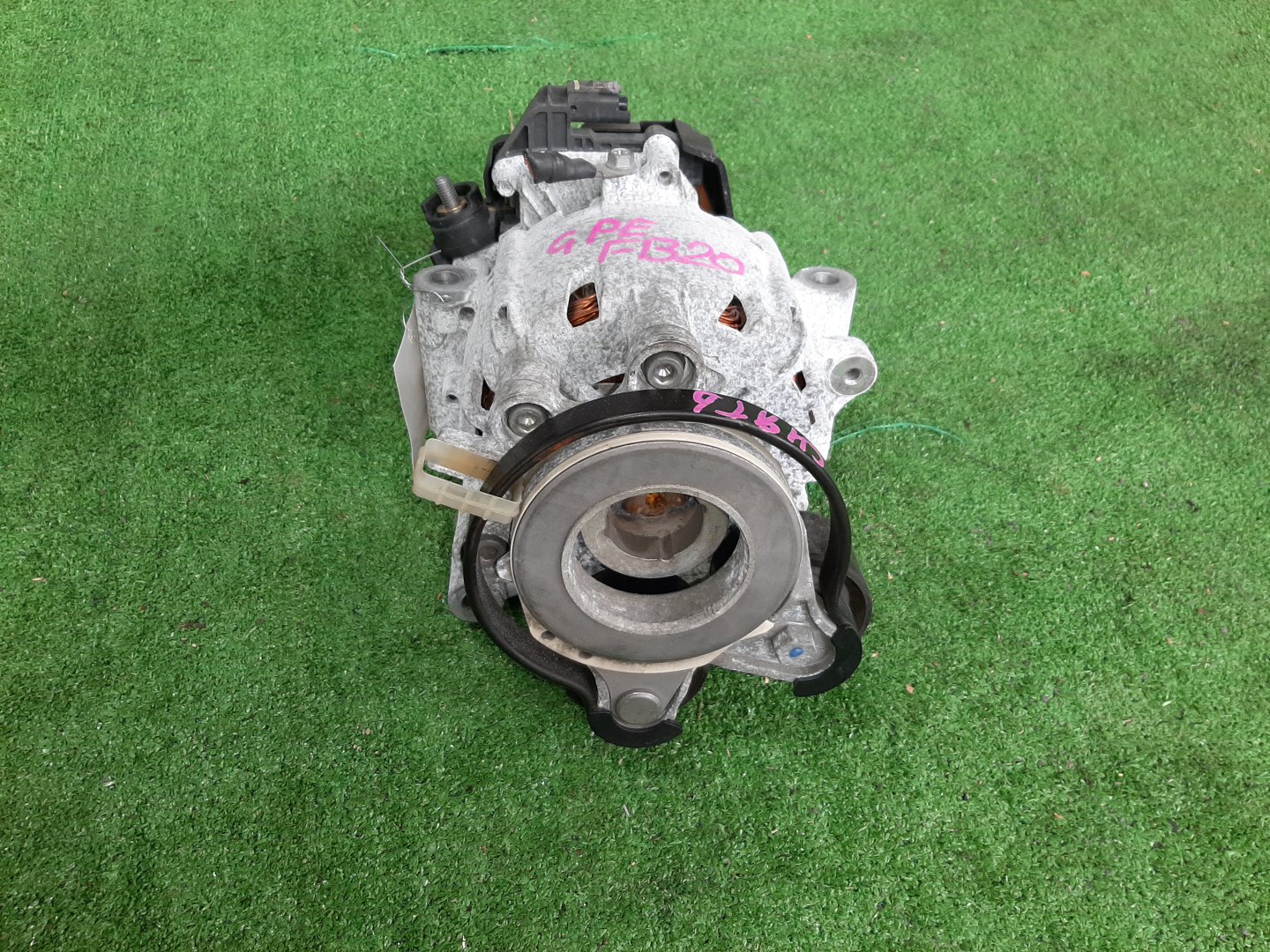 Генератор SUBARU XV GPE FB20 23700-AA901 1 ракурс
