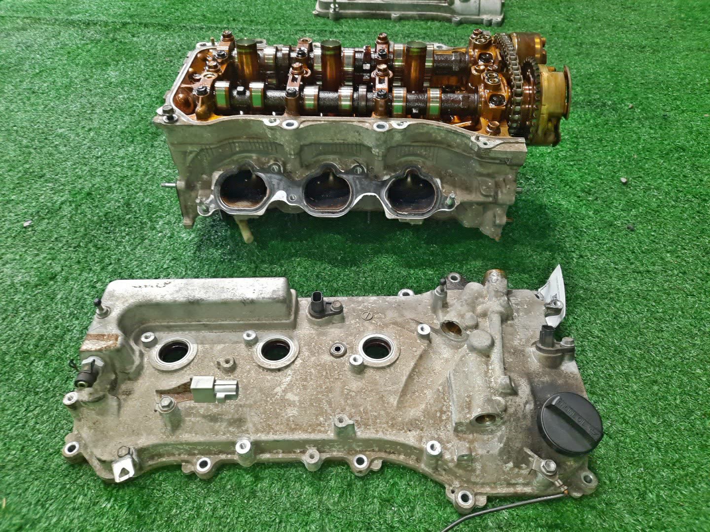 Головка блока левая TOYOTA VELLFIRE GGH20W 2GR-FE 3 ракурс