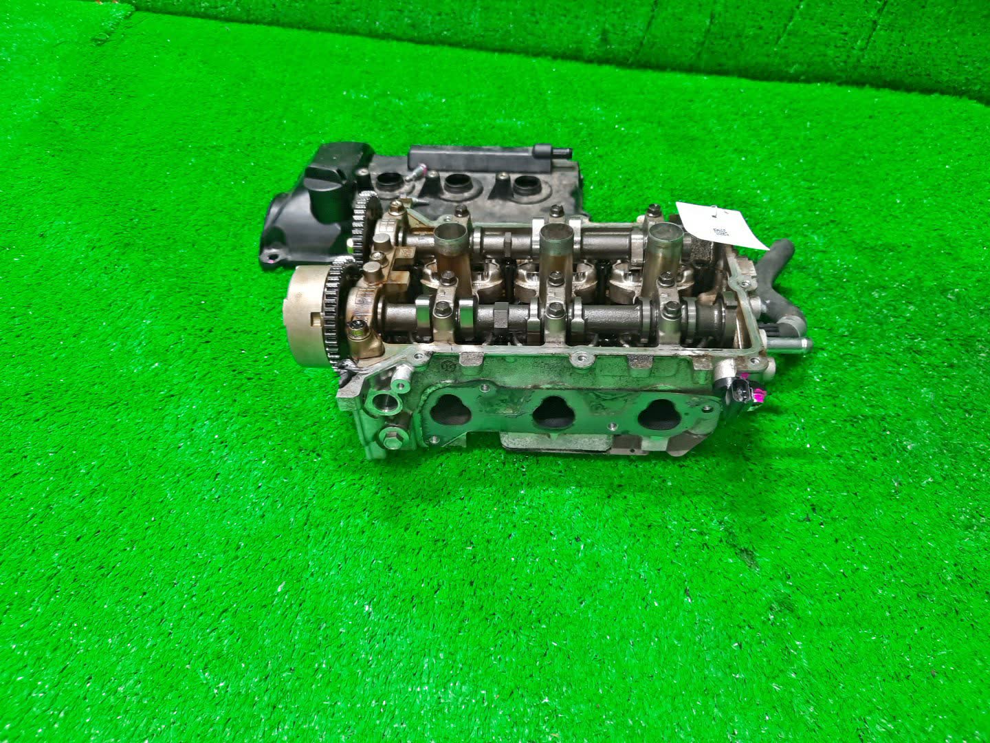 Головка блока NISSAN DAYZ B21W 3B20 4 ракурс Головка блока NISSAN DAYZ B21W 3B20 4 ракурс