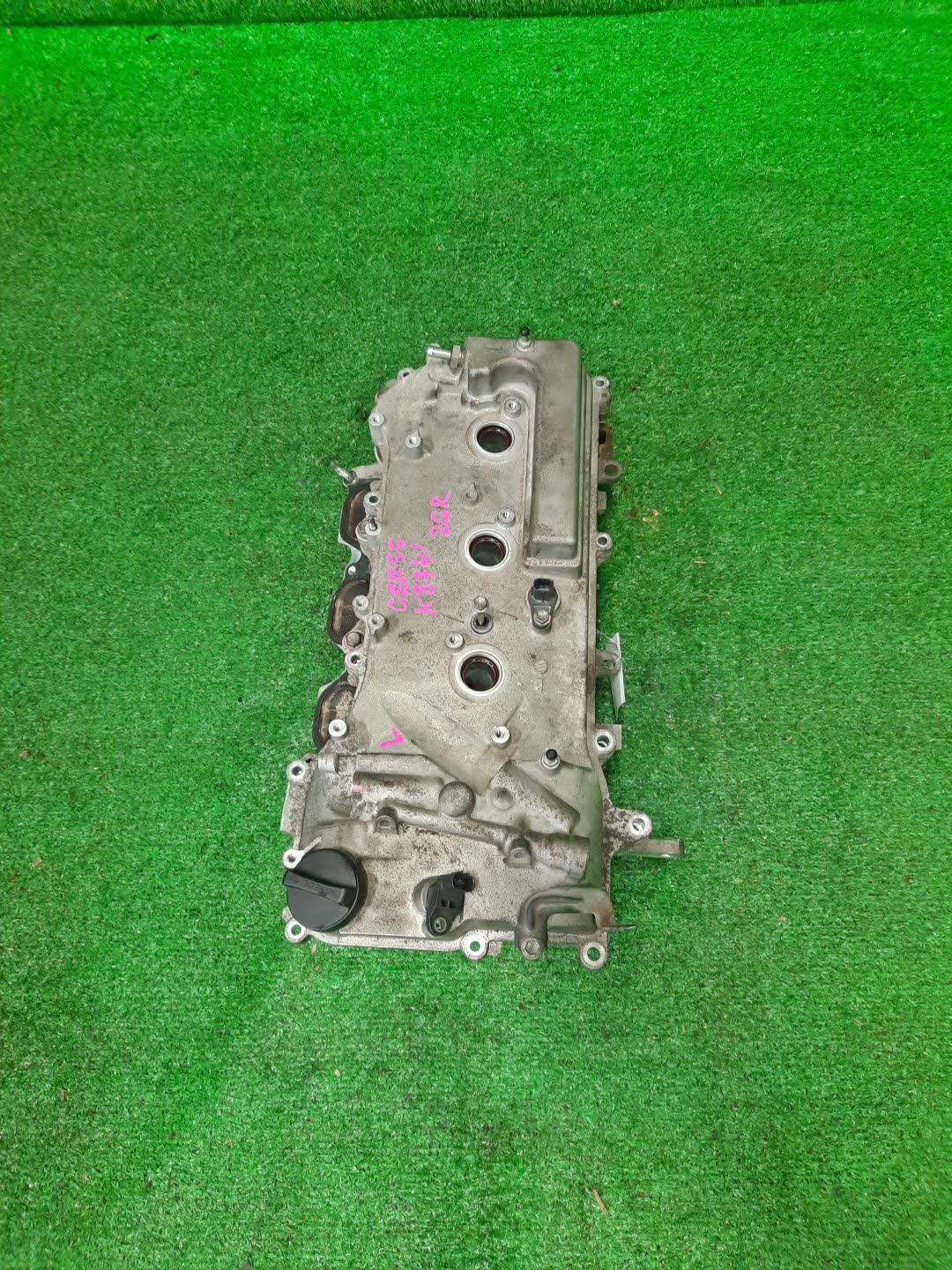 Головка блока левая TOYOTA ESTIMA GSR55W 2GR-FE 1 ракурс Головка блока левая TOYOTA ESTIMA GSR55W 2GR-FE 1 ракурс