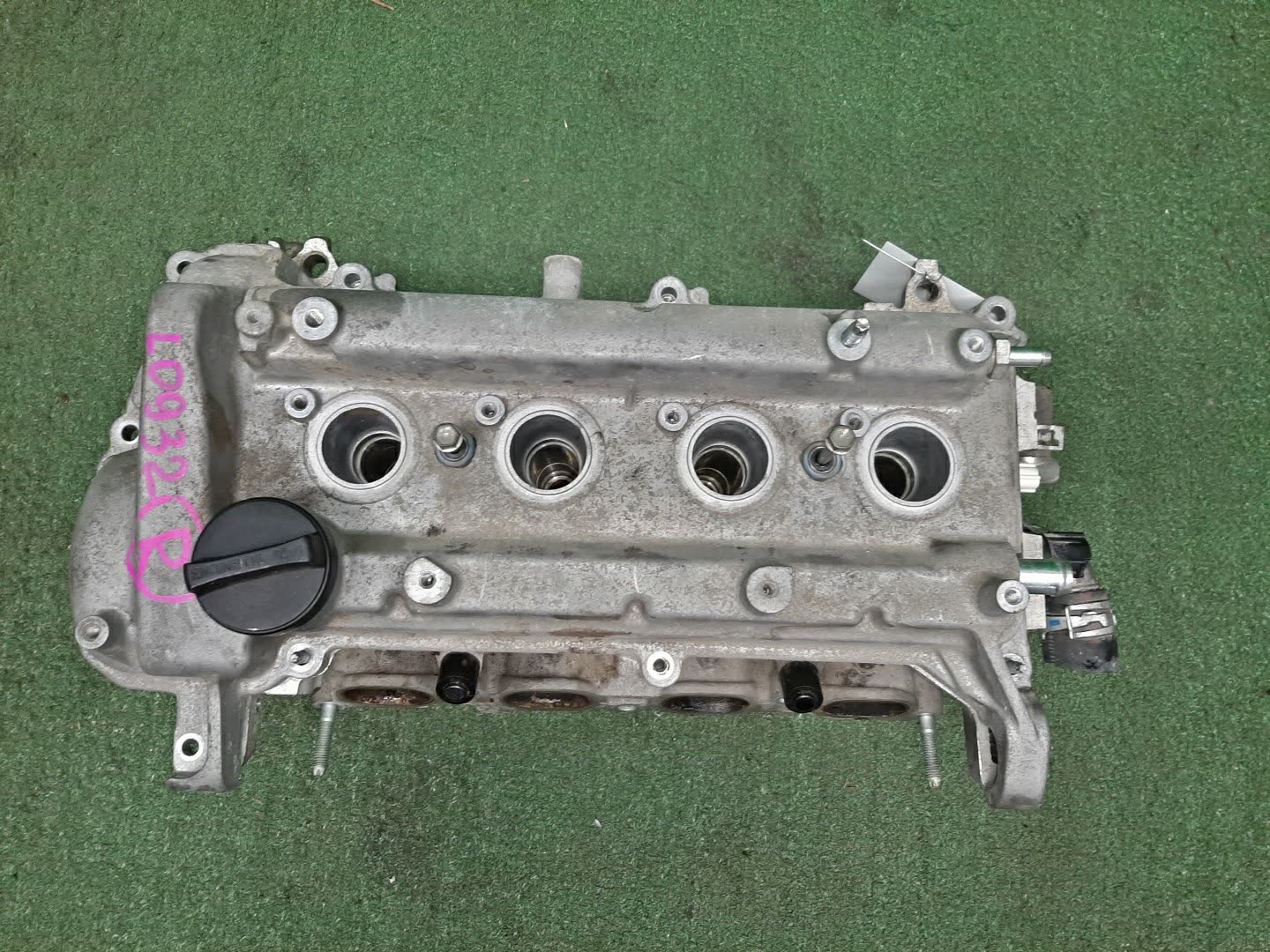 Головка блока TOYOTA AQUA NHP10 1NZ-FXE 1 ракурс