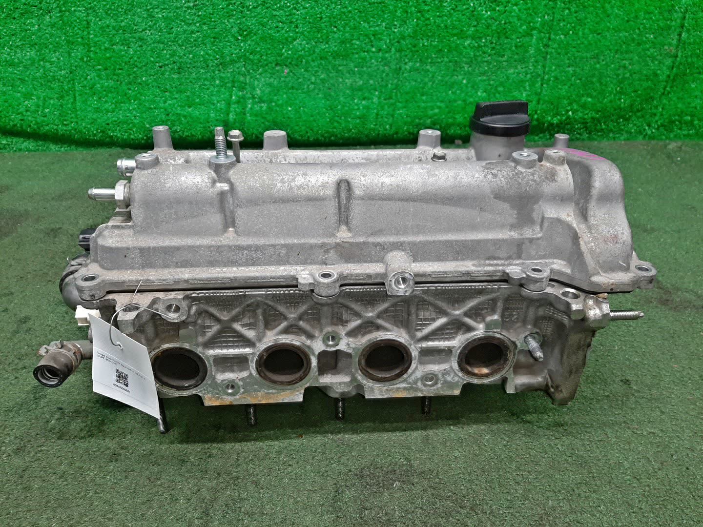 Головка блока TOYOTA AQUA NHP10 1NZ-FXE 4 ракурс