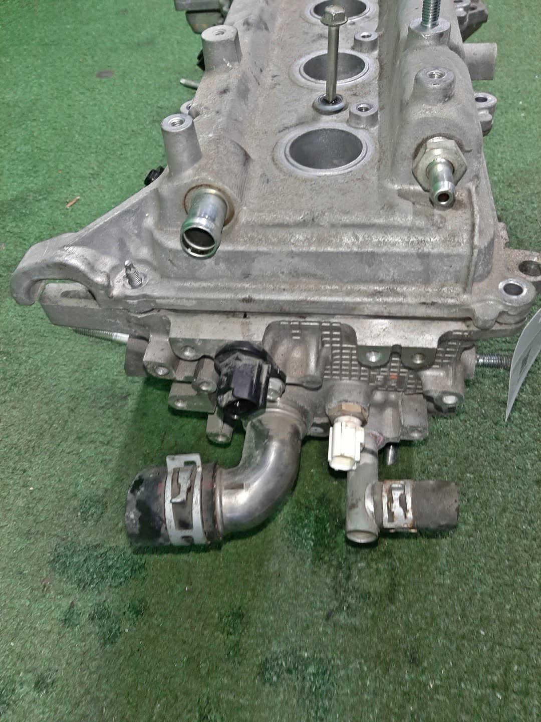Головка блока TOYOTA AQUA NHP10 1NZ-FXE 5 ракурс