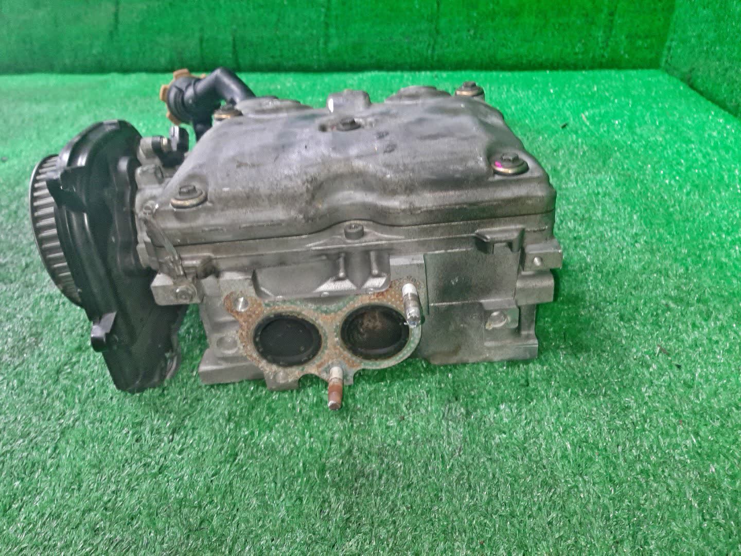 Головка блока левая SUBARU LEGACY BP5 EJ203 4 ракурс